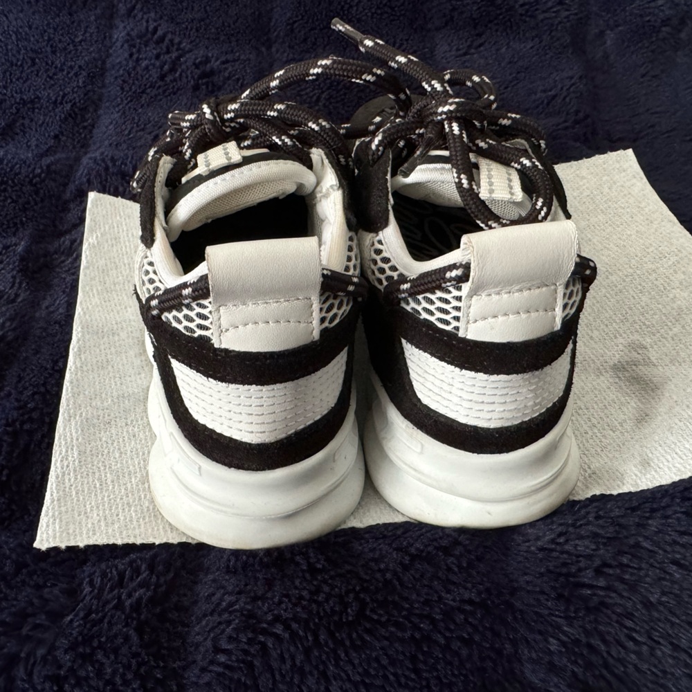 Versace Chain Reaction